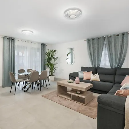 Apartment En Caletillas