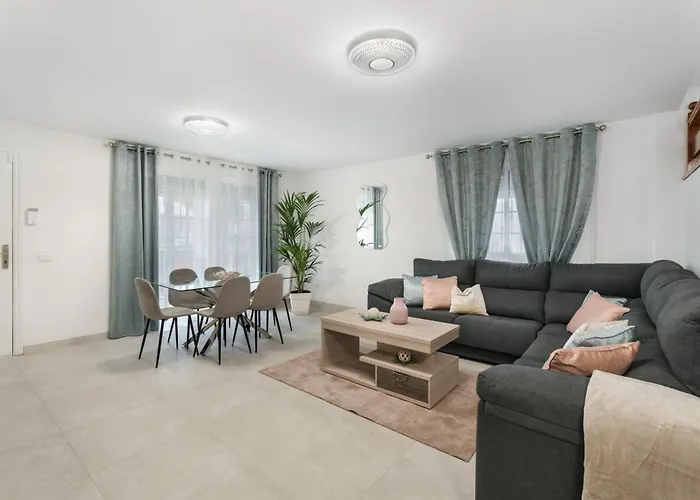 アパート En Caletillas